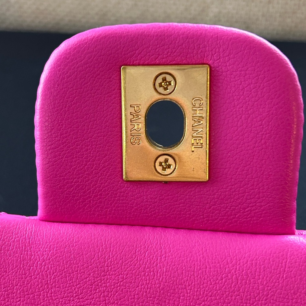 Chanel adjustable chain bag - Picture 9 of 11